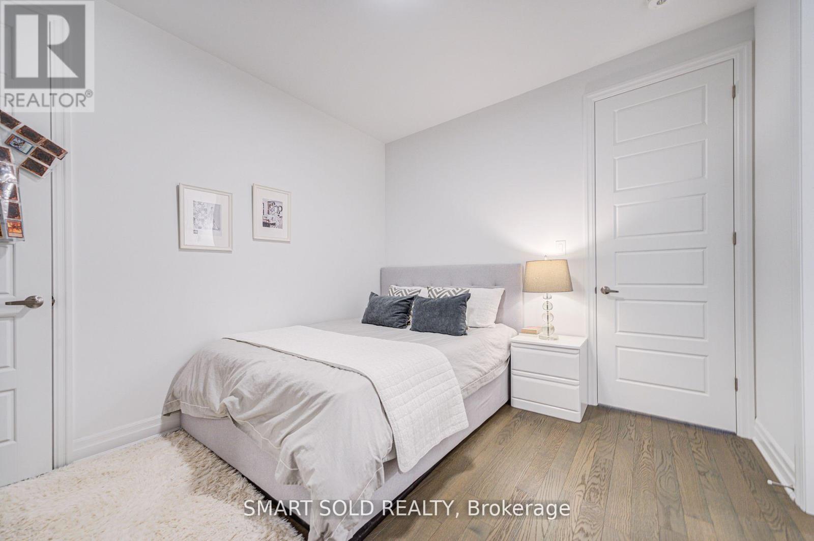 40 Misthollow Crescent, Markham, Ontario  L6C 3M5 - Photo 35 - N12846498