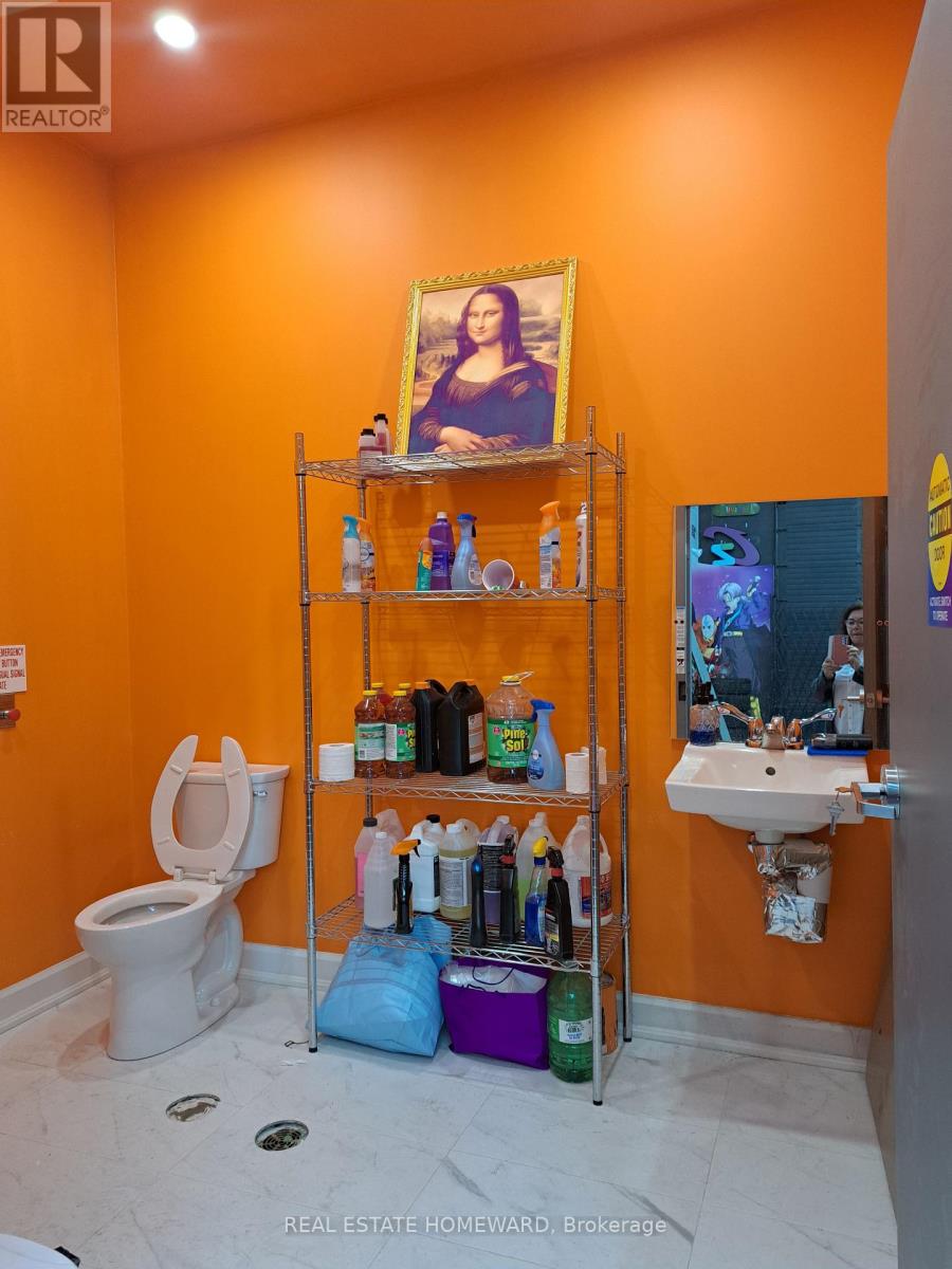 13 - 10950 Woodbine Avenue E, Markham, Ontario  L4C 0H9 - Photo 5 - N12846516