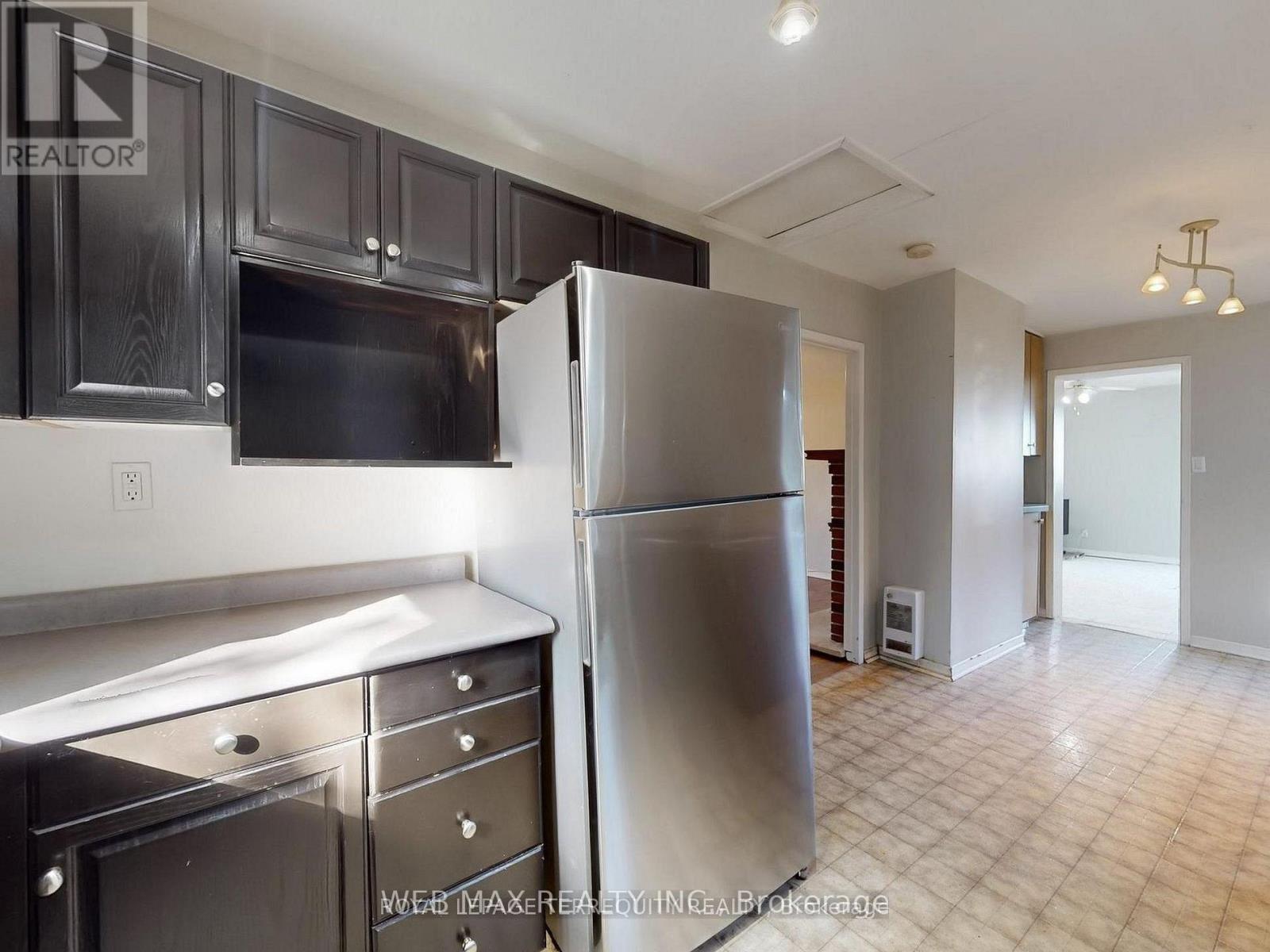 40 Brennan Avenue, Barrie, Ontario  L4N 3X3 - Photo 10 - S12846554