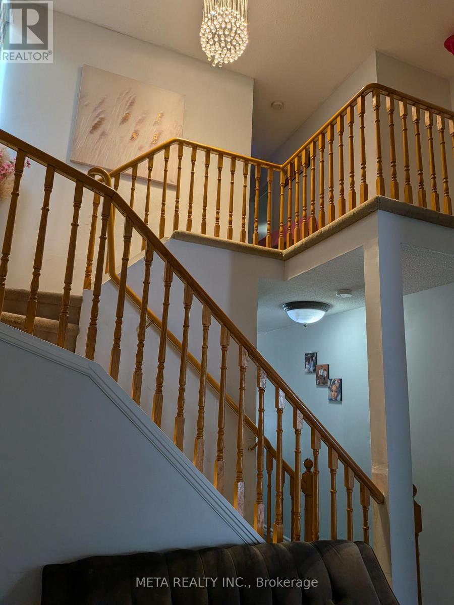 Main - 8 Roscoe Road, Toronto, Ontario  M1B 2K1 - Photo 12 - E12785454