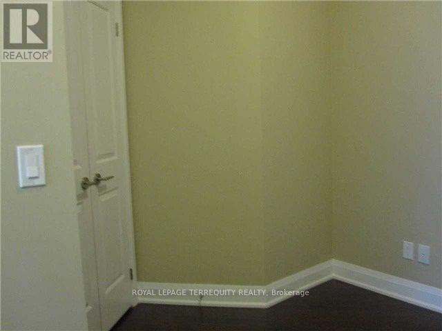 1006 - 25 Fontenay Court S, Toronto, Ontario  M9A 0C4 - Photo 6 - W12846492