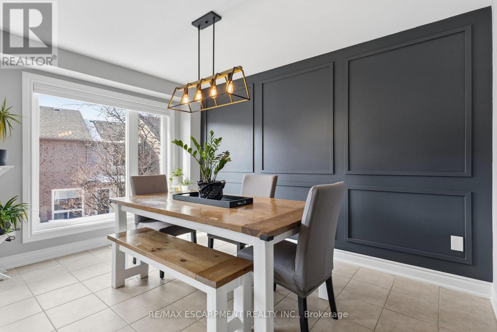 5123 Dryden Avenue, Burlington, Ontario  L7L 6L3 - Photo 13 - W12846534