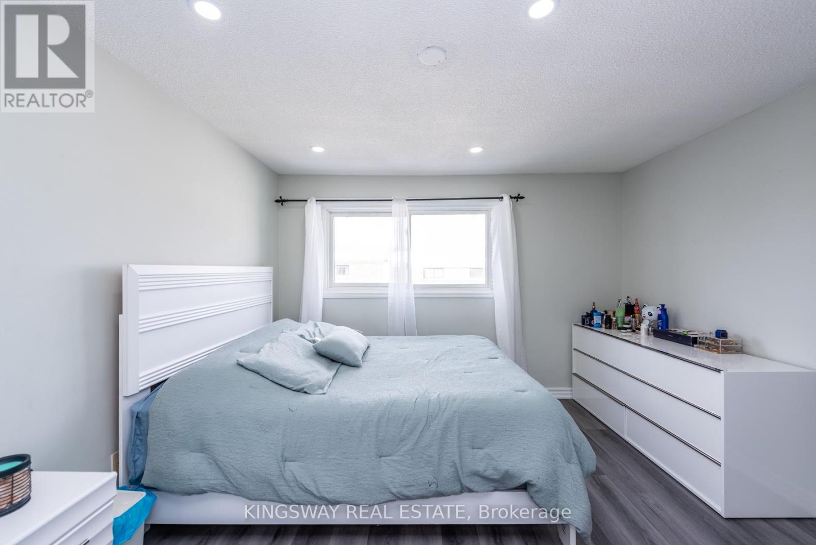 138 Ashton Crescent N, Brampton, Ontario  L6S 3J9 - Photo 30 - W12846540