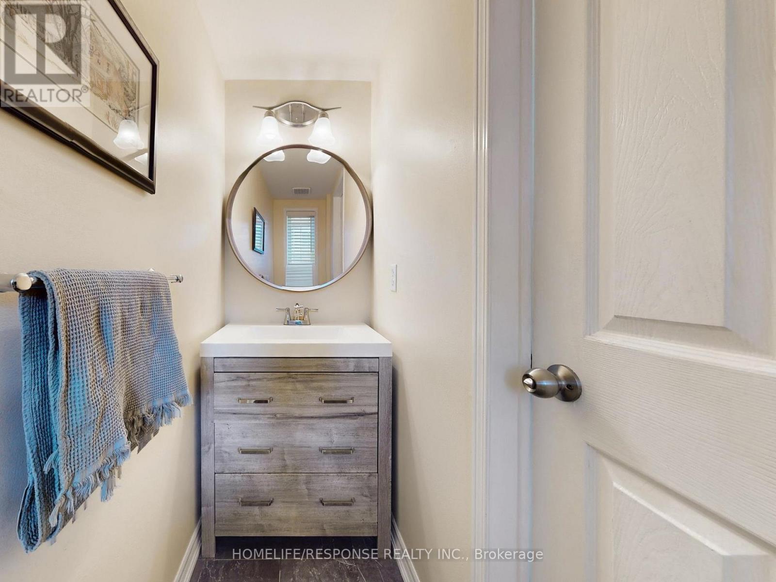 5134 Lampman Avenue, Burlington, Ontario  L7L 6L1 - Photo 14 - W12846550