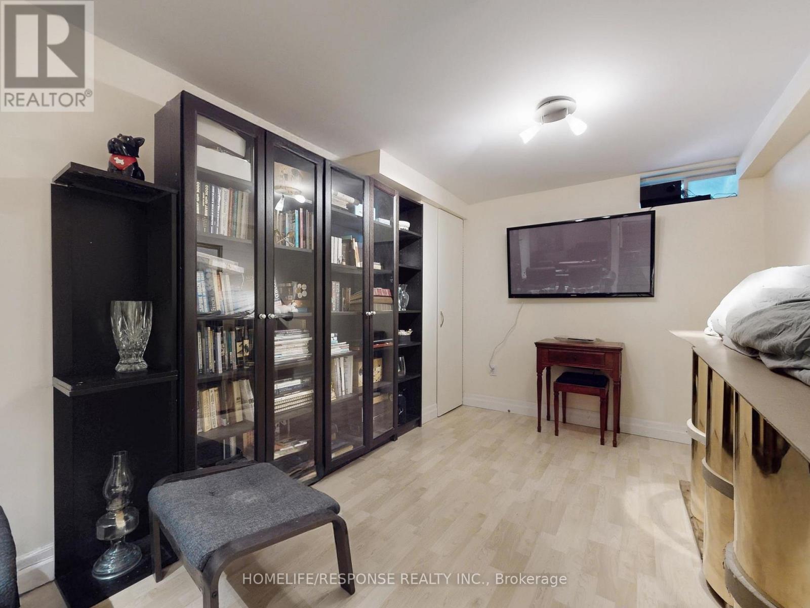 5134 Lampman Avenue, Burlington, Ontario  L7L 6L1 - Photo 31 - W12846550