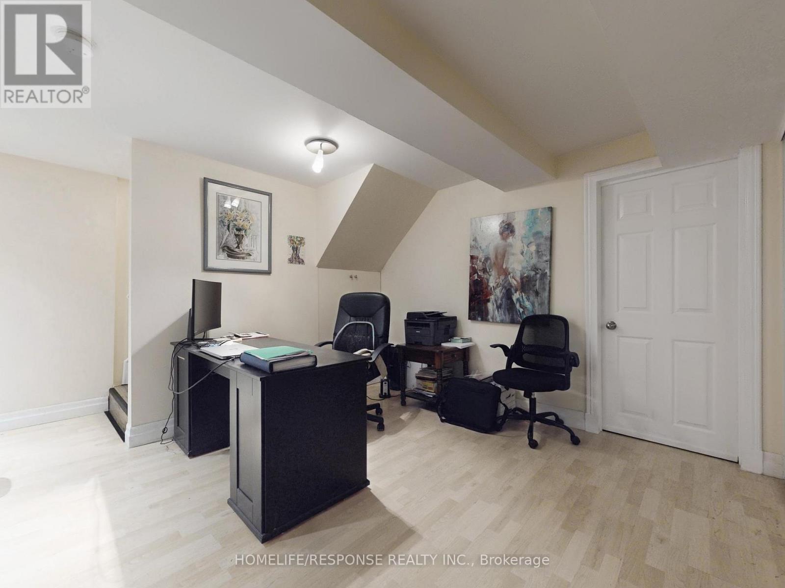 5134 Lampman Avenue, Burlington, Ontario  L7L 6L1 - Photo 33 - W12846550