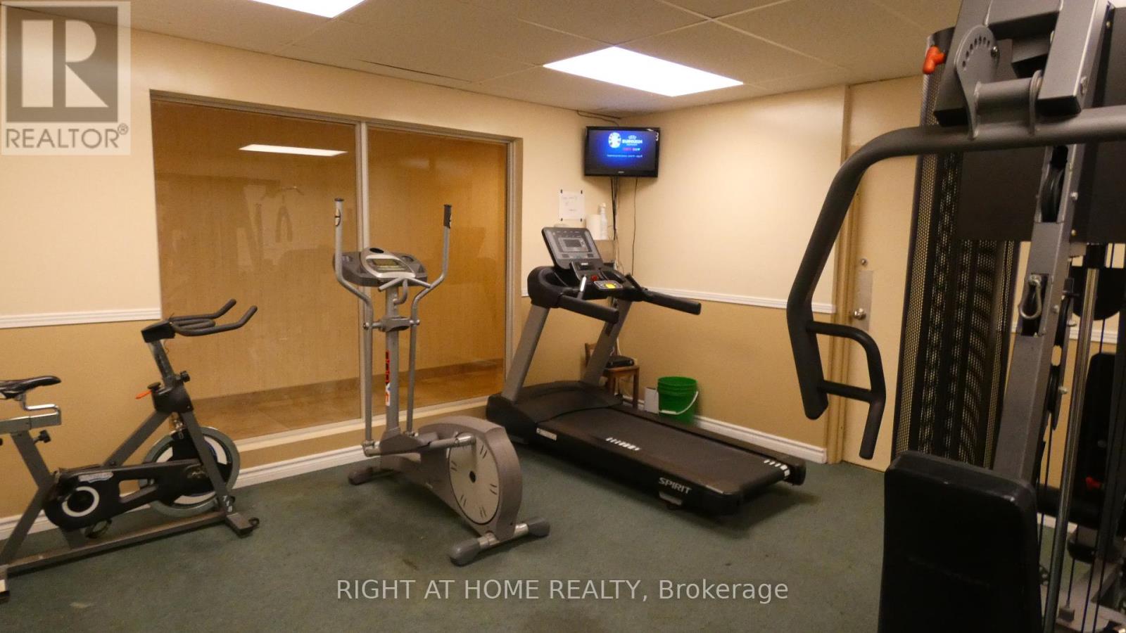 708 - 1615 Bloor Street N, Mississauga, Ontario  L4X 1S2 - Photo 19 - W12846566