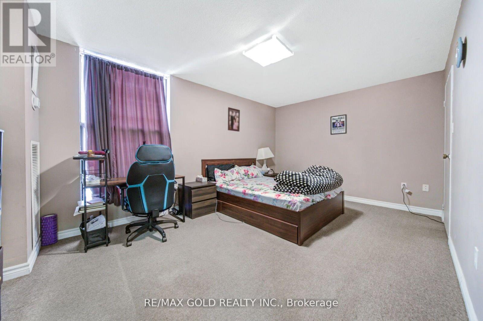 1905 - 21 Knightsbridge Road, Brampton, Ontario  L6T 3Y1 - Photo 17 - W12846572
