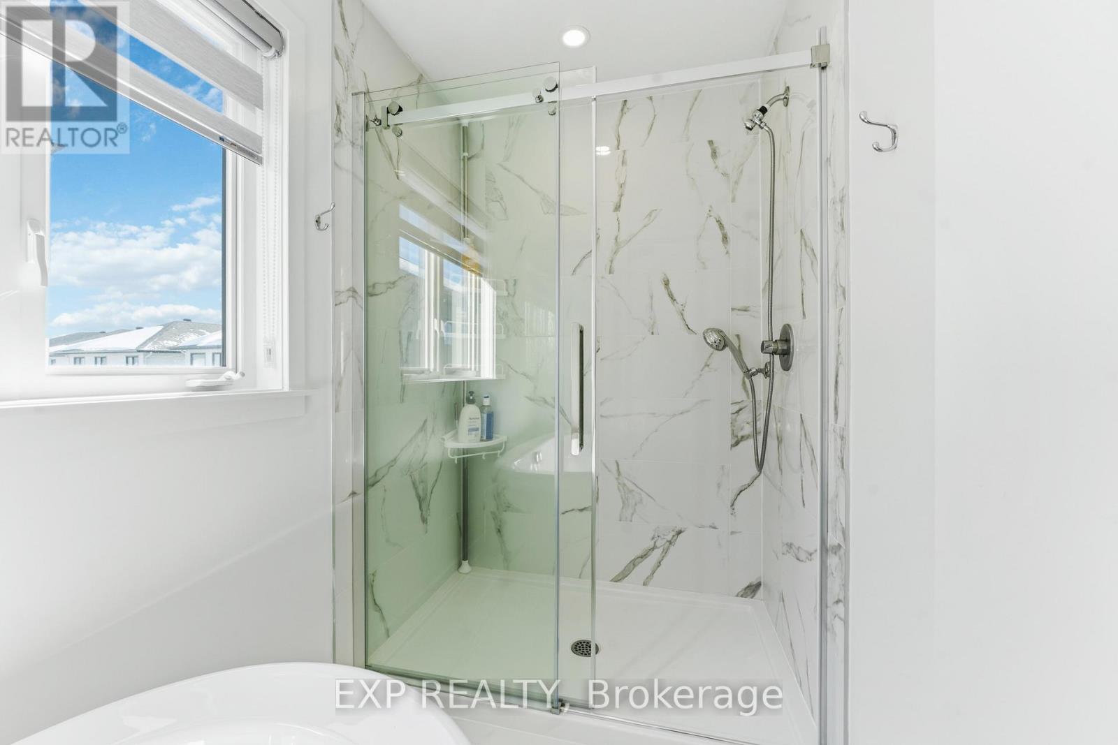 609 Putney Crescent, Ottawa, Ontario  K1S 1N4 - Photo 27 - X12845676