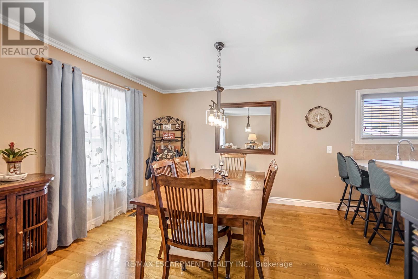 97 Kinross Street, Haldimand, Ontario  N3W 1J9 - Photo 10 - X12846488