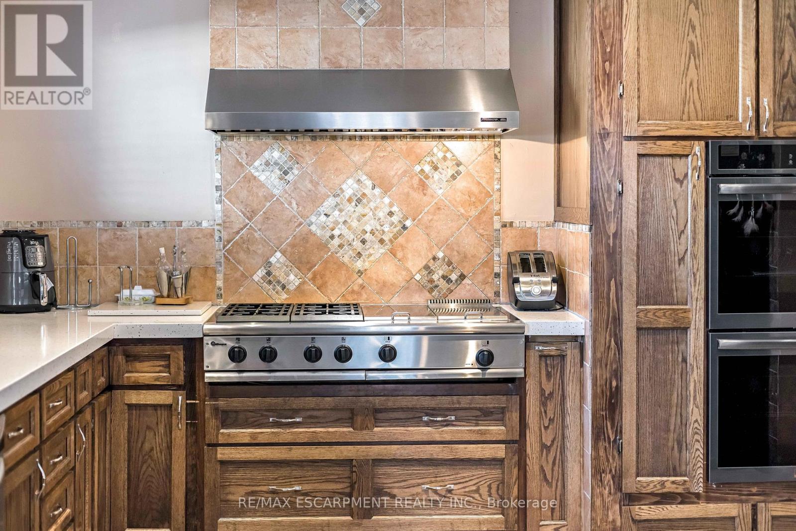 97 Kinross Street, Haldimand, Ontario  N3W 1J9 - Photo 16 - X12846488