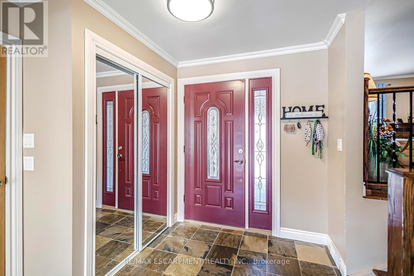 97 Kinross Street, Haldimand, Ontario  N3W 1J9 - Photo 5 - X12846488