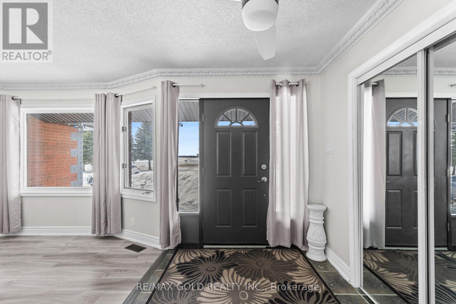 554421 Mono - Amaranth Townline, Mono, Ontario  L9W 5M8 - Photo 10 - X12846514