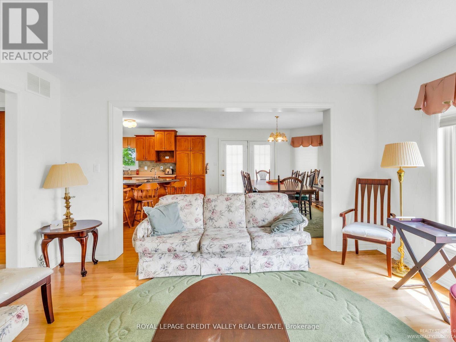 295146 8th Line W, Amaranth, Ontario  L9W 0K1 - Photo 4 - X12846548