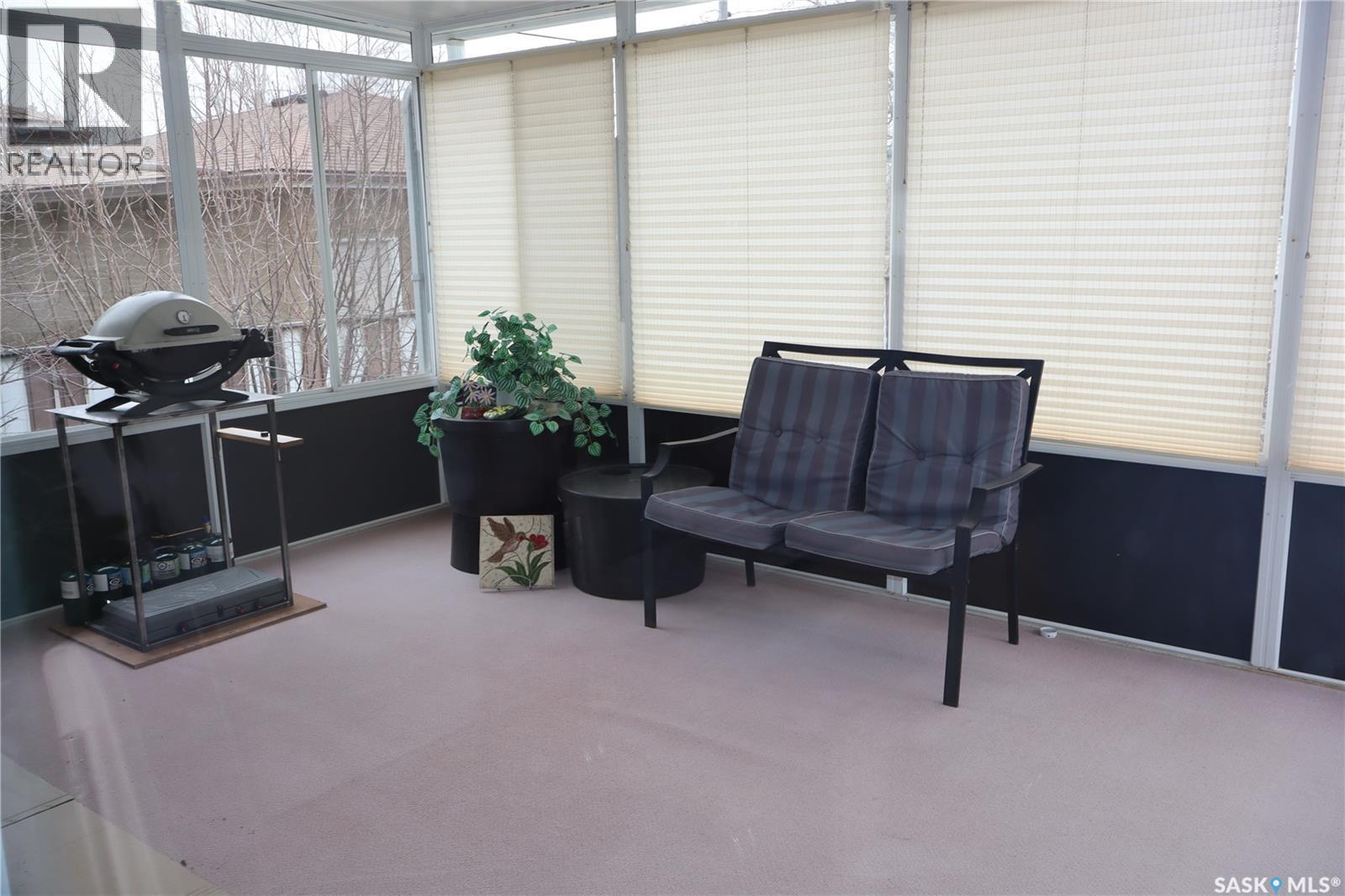 105 Magnan Street, Gravelbourg, Saskatchewan  S0H 1X0 - Photo 13 - SK029739