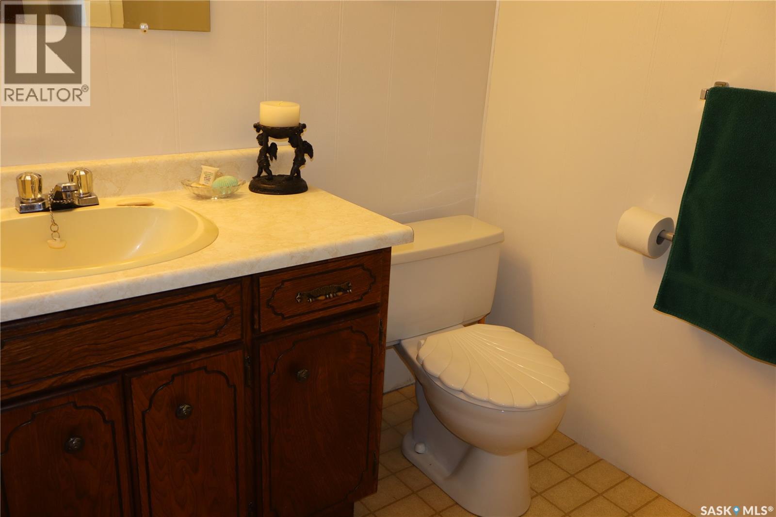 105 Magnan Street, Gravelbourg, Saskatchewan  S0H 1X0 - Photo 36 - SK029739