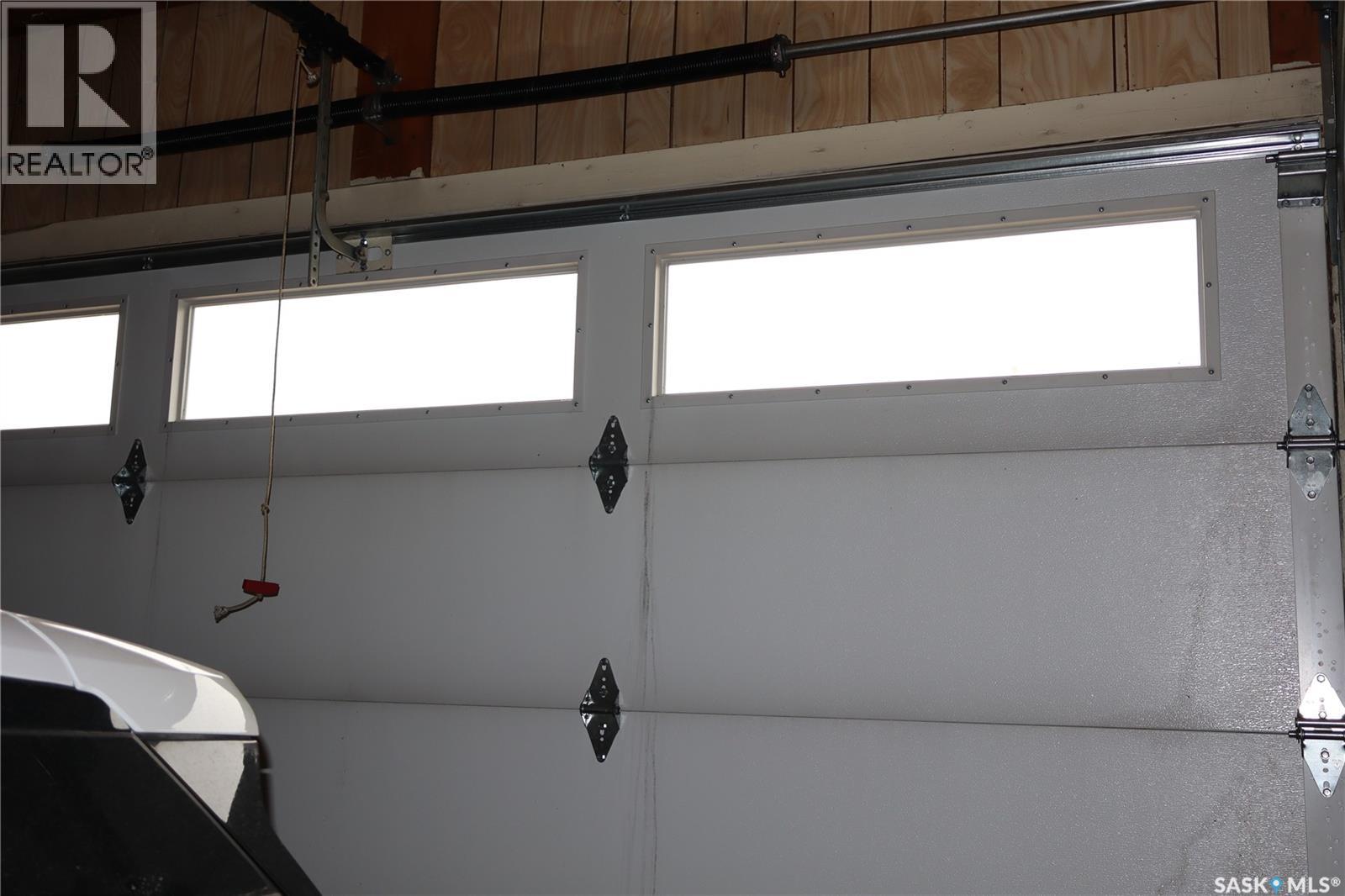 105 Magnan Street, Gravelbourg, Saskatchewan  S0H 1X0 - Photo 39 - SK029739