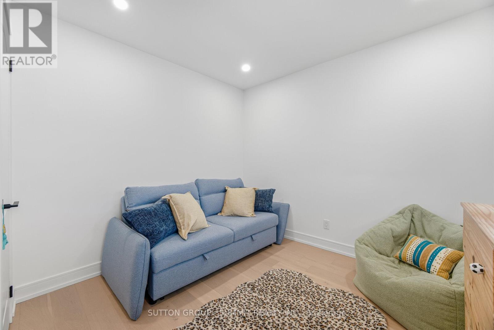 72 Ravineview Drive, Vaughan, Ontario  L6A 3T6 - Photo 32 - N12846568