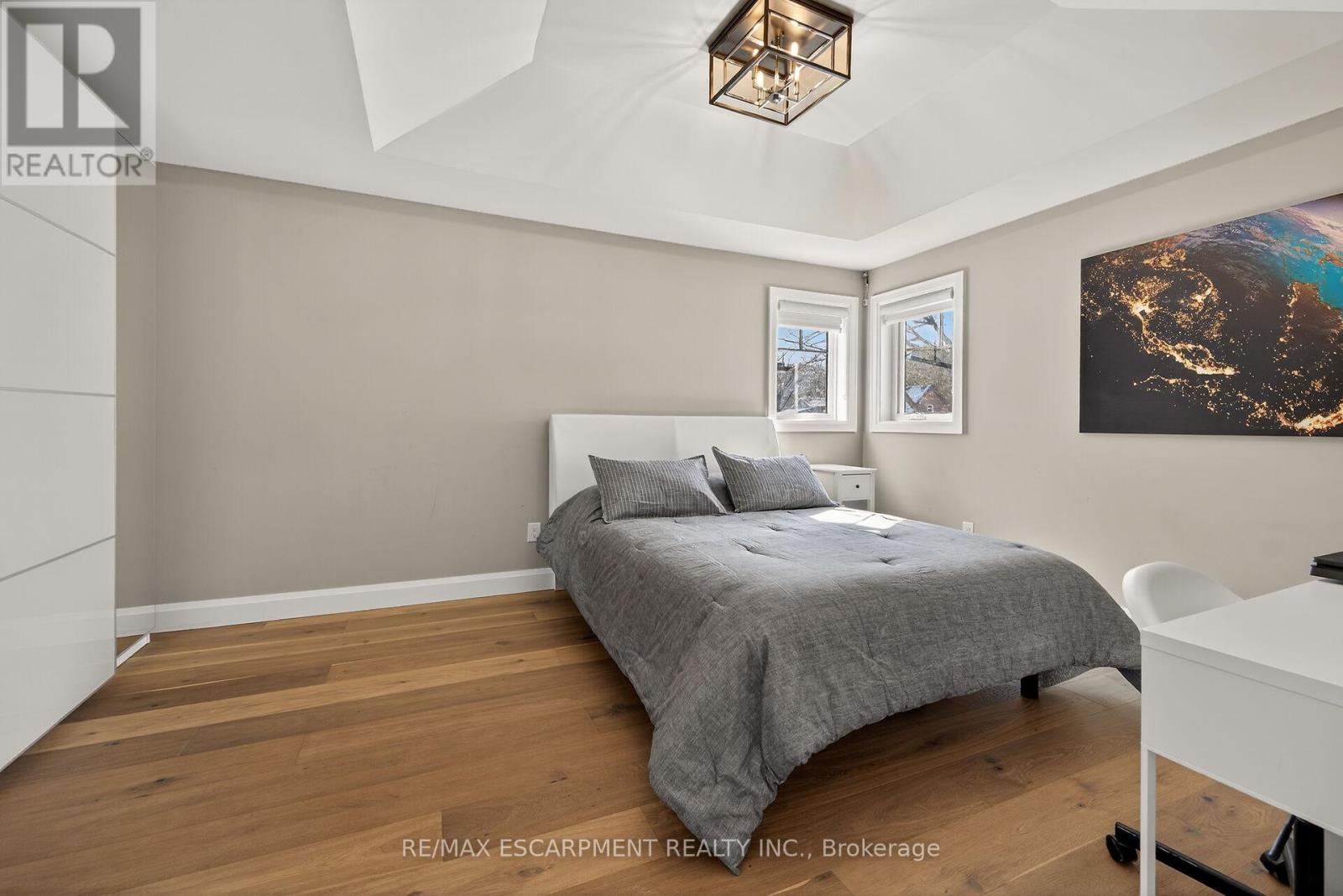 747 Vernon Place, Hamilton, Ontario  L9G 3H4 - Photo 24 - X12839766