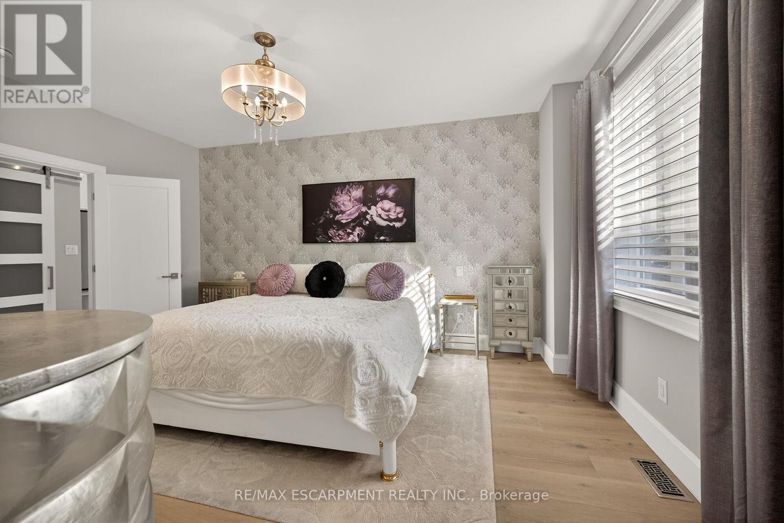 747 Vernon Place, Hamilton, Ontario  L9G 3H4 - Photo 40 - X12839766