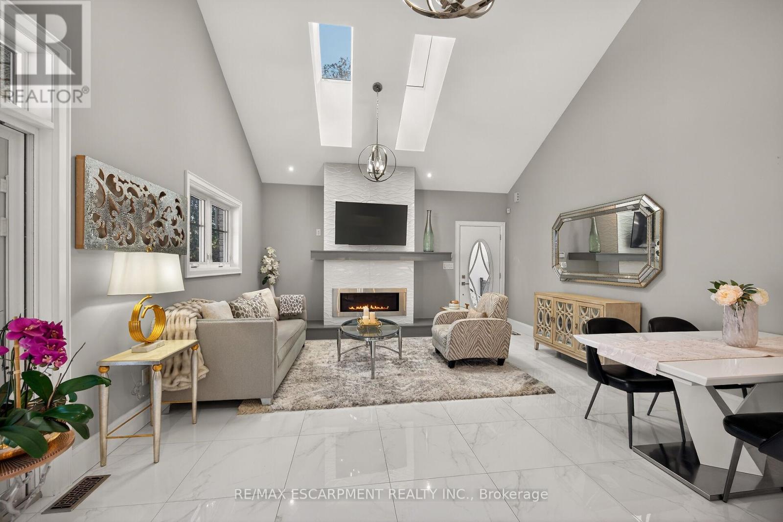 747 Vernon Place, Hamilton, Ontario  L9G 3H4 - Photo 37 - X12839766