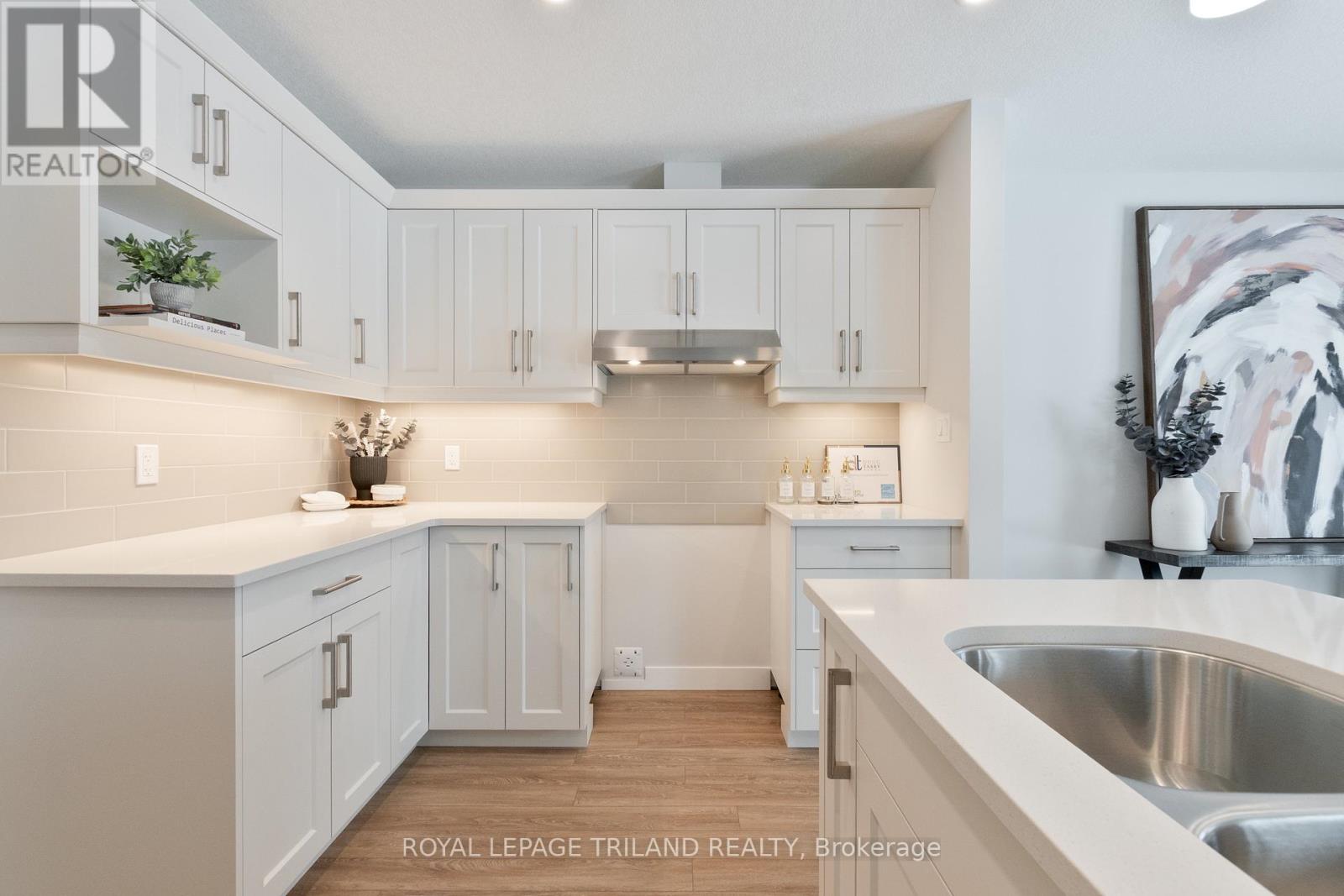 112 Styles Drive, St. Thomas, Ontario  N5R 0N8 - Photo 19 - X12846632