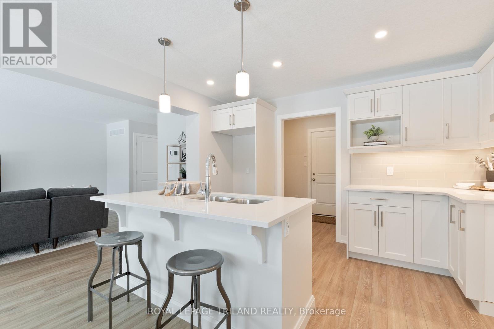 112 Styles Drive, St. Thomas, Ontario  N5R 0N8 - Photo 21 - X12846632