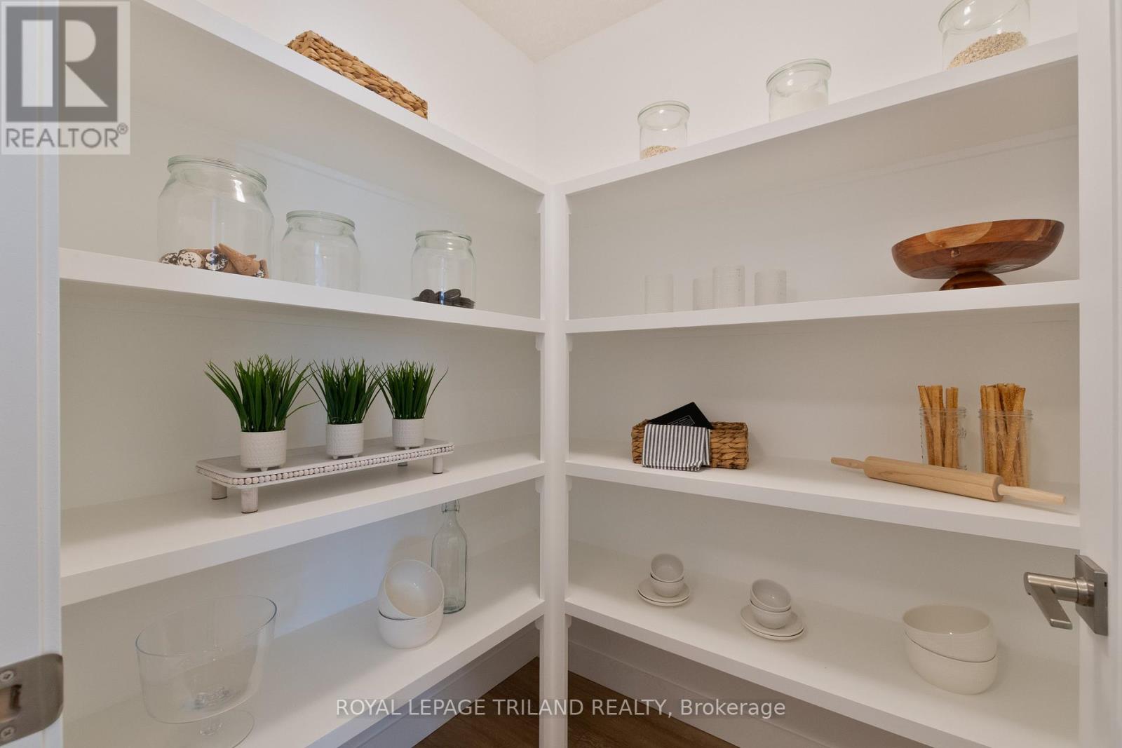 112 Styles Drive, St. Thomas, Ontario  N5R 0N8 - Photo 23 - X12846632