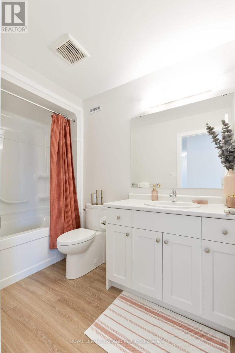 112 Styles Drive, St. Thomas, Ontario  N5R 0N8 - Photo 38 - X12846632