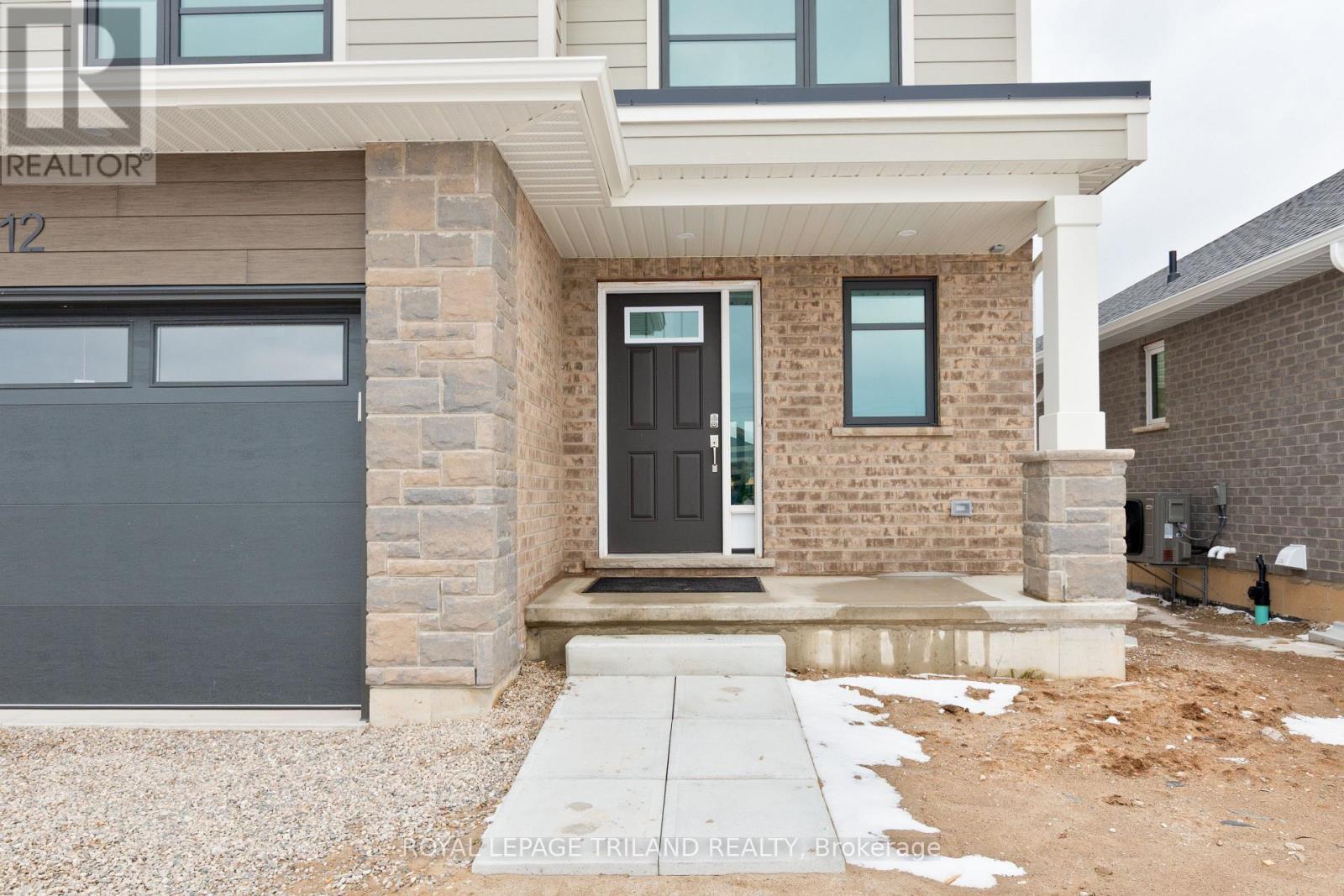 112 Styles Drive, St. Thomas, Ontario  N5R 0N8 - Photo 4 - X12846632