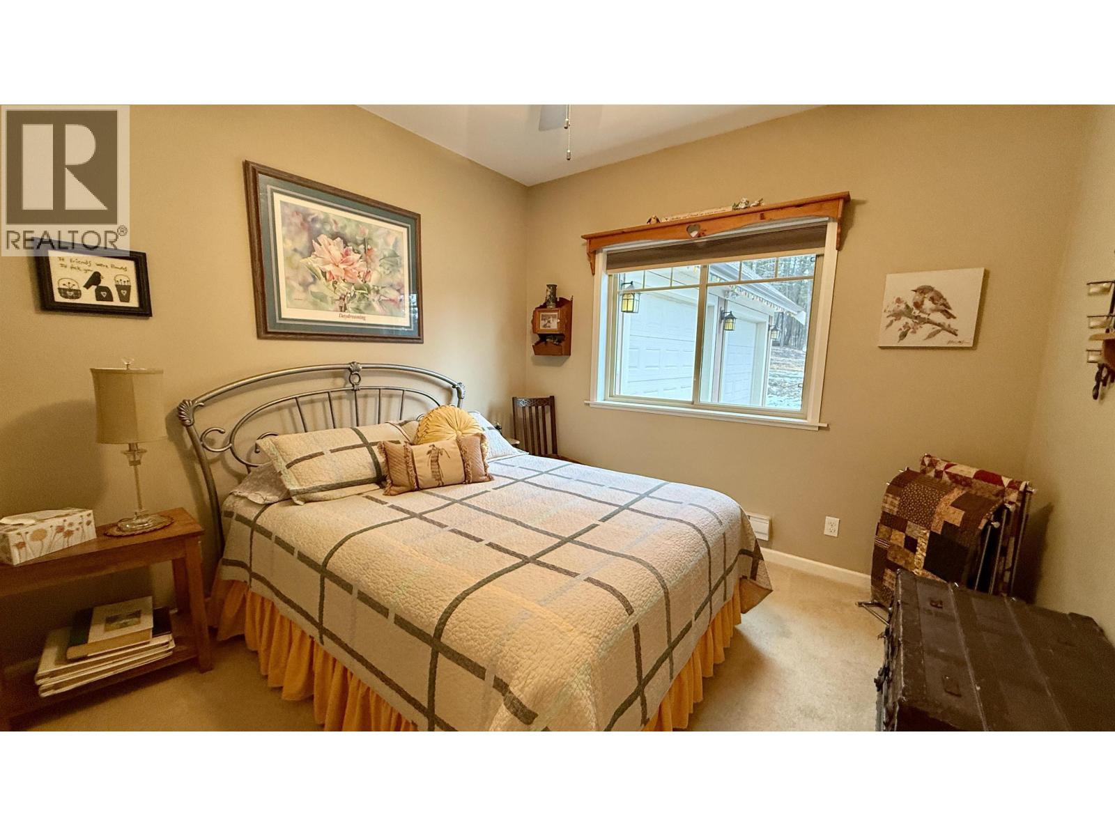 5352 Qua Place, 108 Mile Ranch, British Columbia  V0K 2Z0 - Photo 16 - R3087756