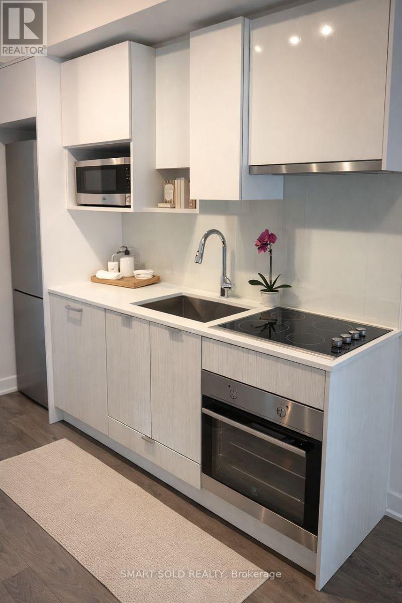 1713 - 195 Redpath Avenue, Toronto, Ontario  M4P 0E4 - Photo 6 - C12825540