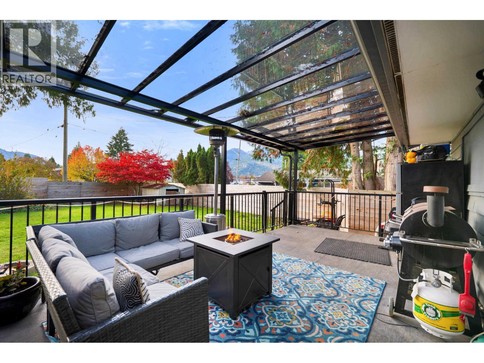 2026 Garibaldi Way, Squamish, British Columbia  V0N 1T0 - Photo 18 - R3096276