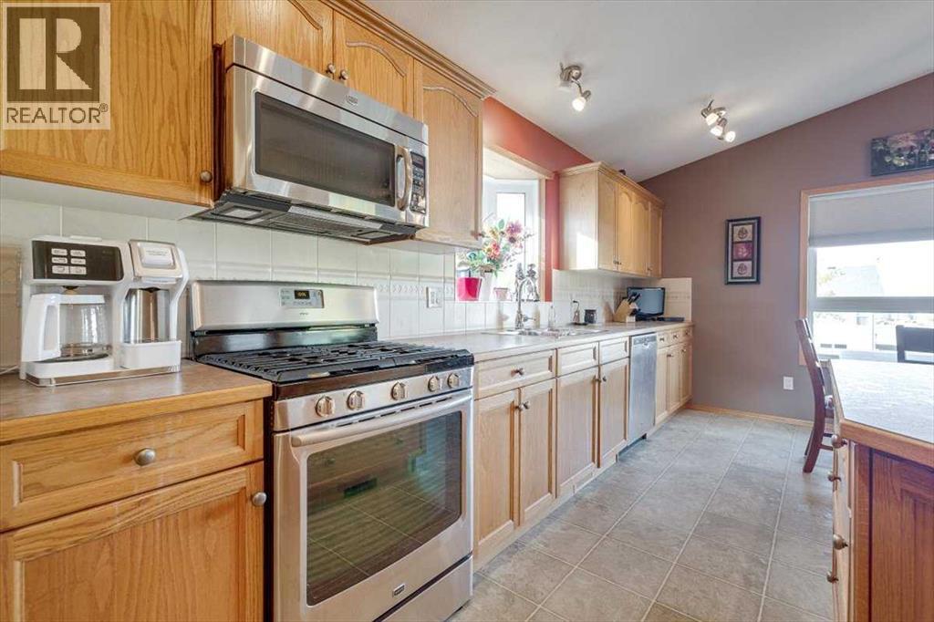 4903 56 Avenue, Innisfail, Alberta  T4G 1Y7 - Photo 8 - A2288177