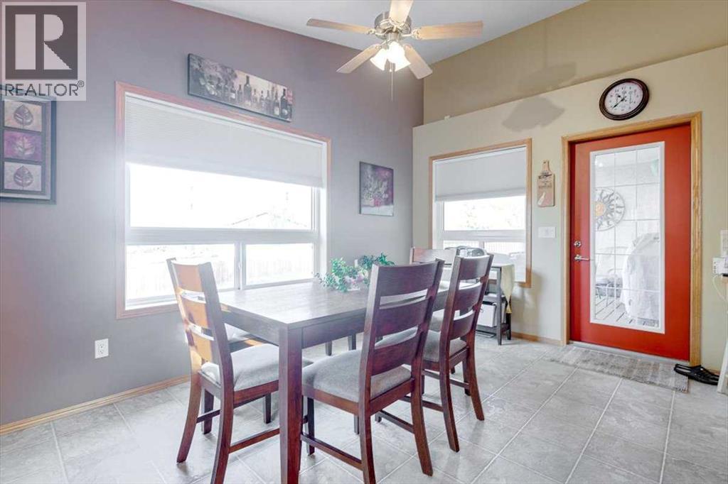 4903 56 Avenue, Innisfail, Alberta  T4G 1Y7 - Photo 9 - A2288177