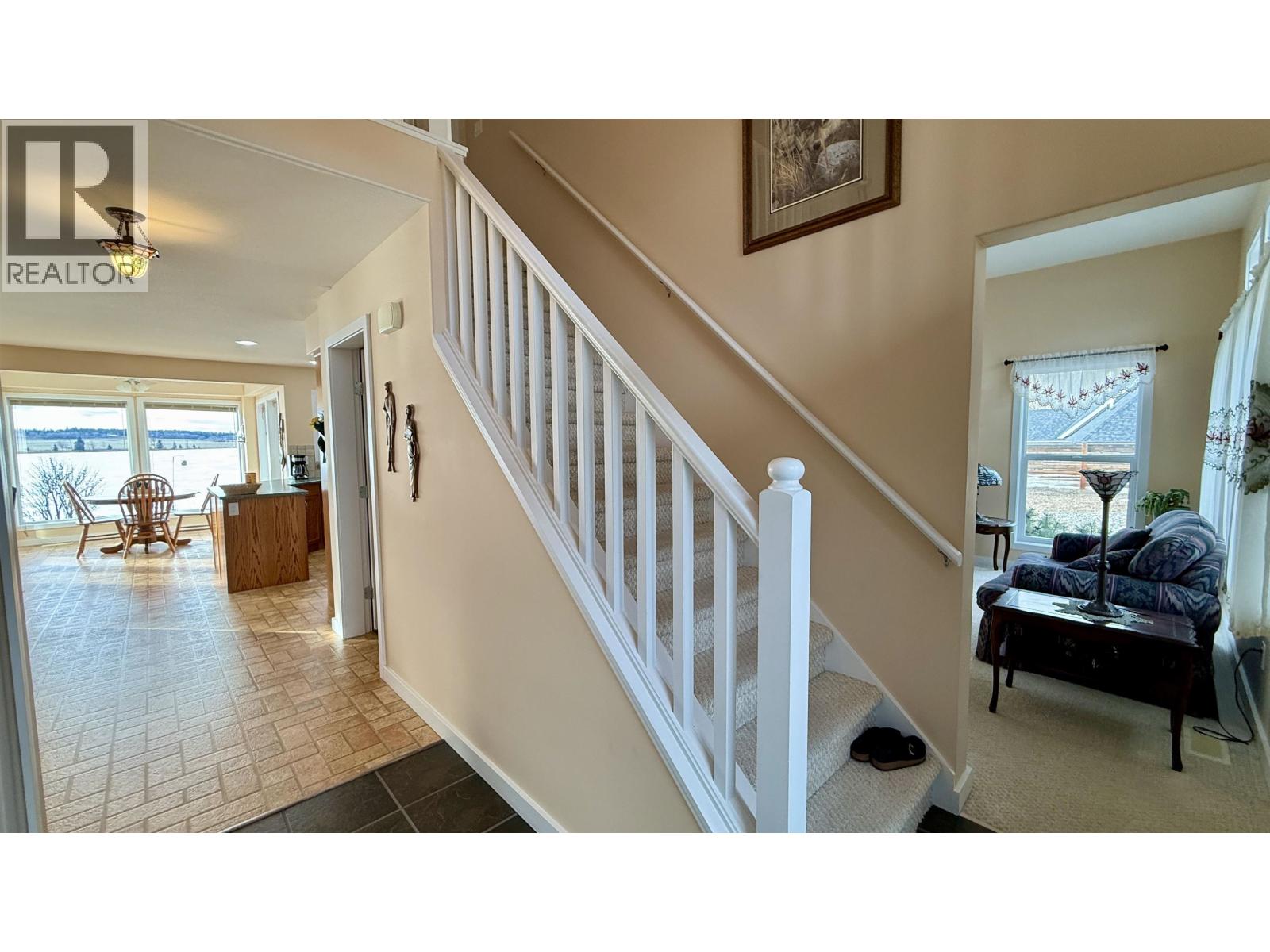 5456 Carlson Road, 108 Mile Ranch, British Columbia  V0K 2E1 - Photo 11 - R3094139