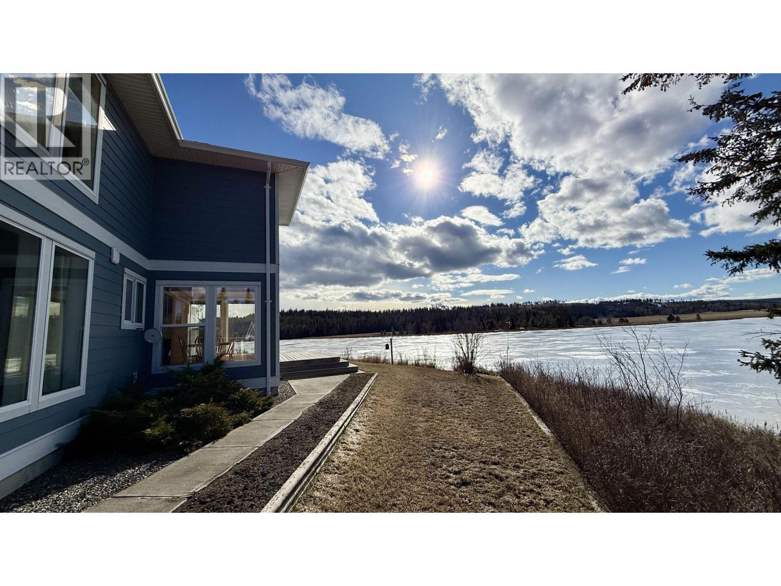 5456 Carlson Road, 108 Mile Ranch, British Columbia  V0K 2E1 - Photo 25 - R3094139