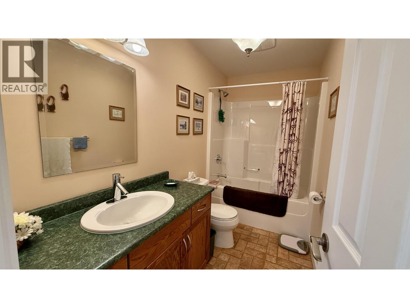 5456 Carlson Road, 108 Mile Ranch, British Columbia  V0K 2E1 - Photo 20 - R3094139