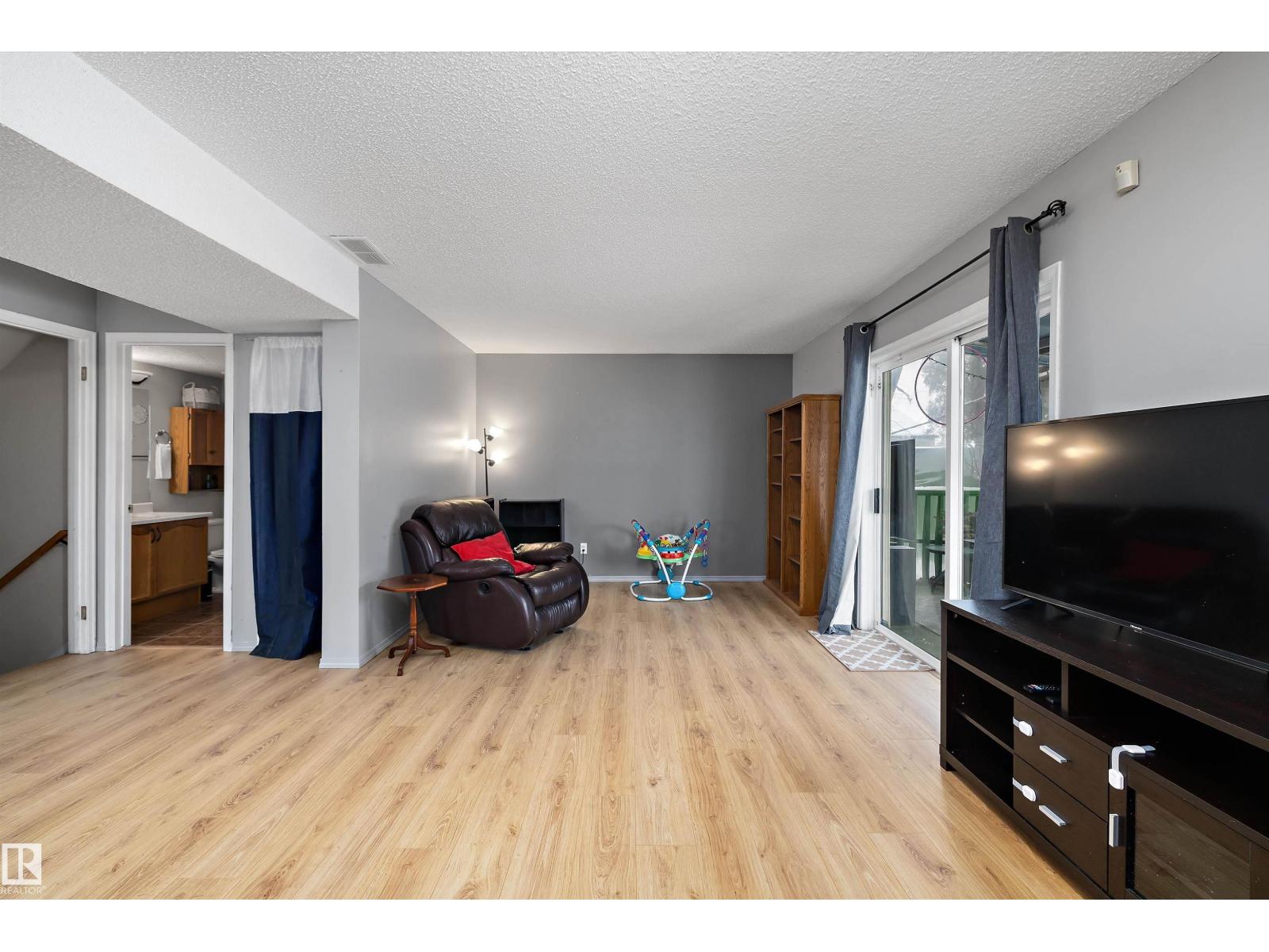 8007 160 Av Nw, Edmonton, Alberta  T5Z 3A2 - Photo 15 - E4475873