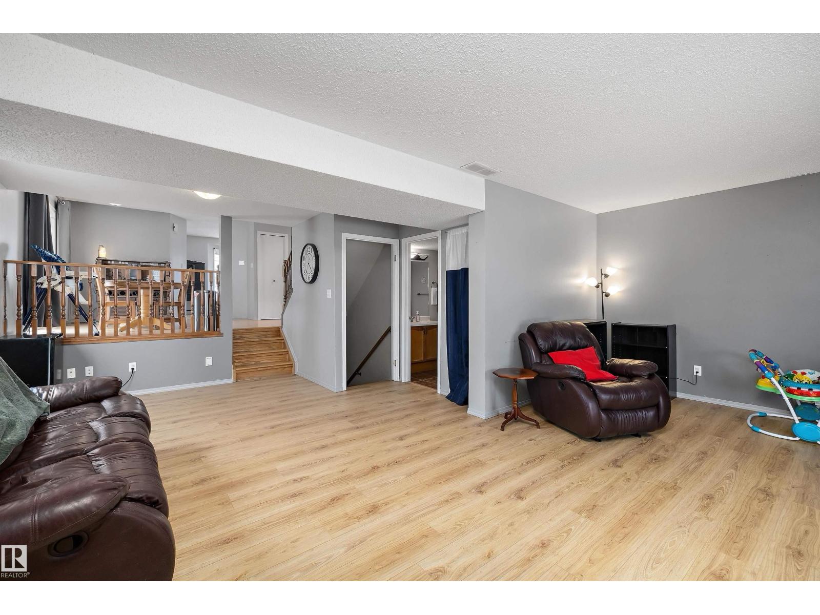 8007 160 Av Nw, Edmonton, Alberta  T5Z 3A2 - Photo 18 - E4475873