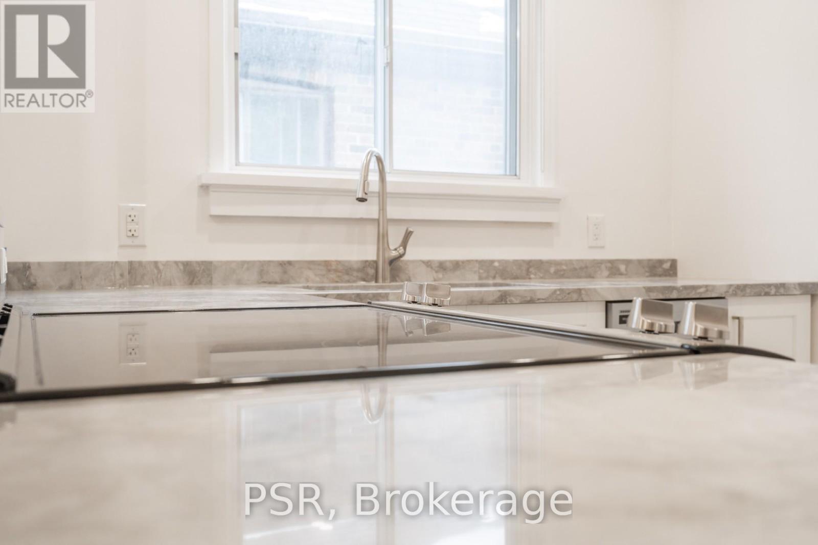 2nd Floor - 25 Coulson Avenue, Toronto, Ontario  M4V 1Y3 - Photo 6 - C12846596