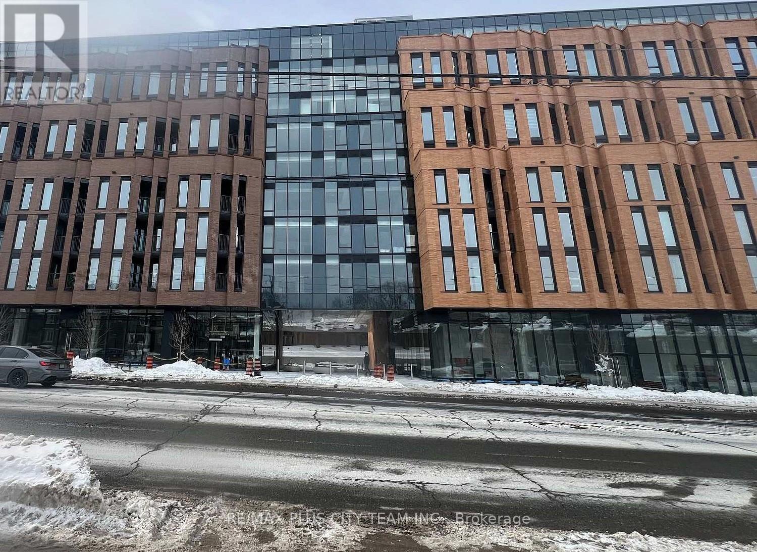 301 - 1720 BAYVIEW AVENUE, Toronto, Ontario