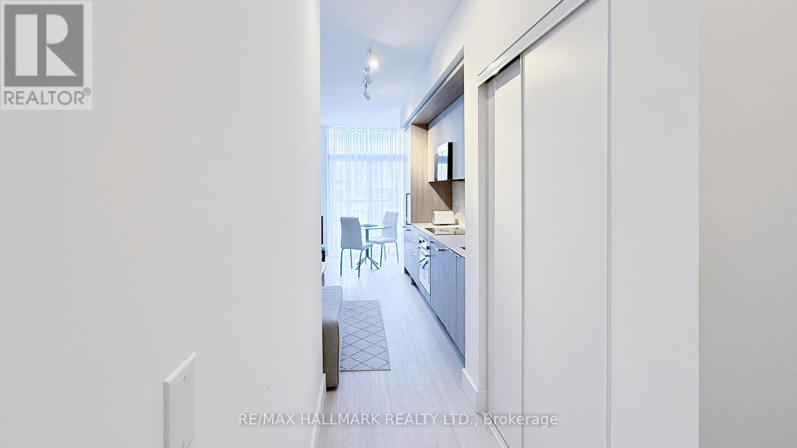 708 - 6 Greenbriar Road, Toronto, Ontario  M2K 0H6 - Photo 6 - C12846608