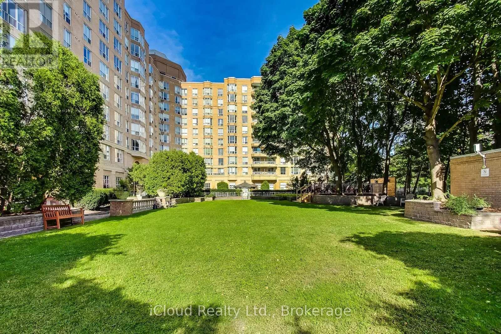 912 - 21 Overlea Boulevard, Toronto, Ontario  M4H 1P2 - Photo 2 - C12846624