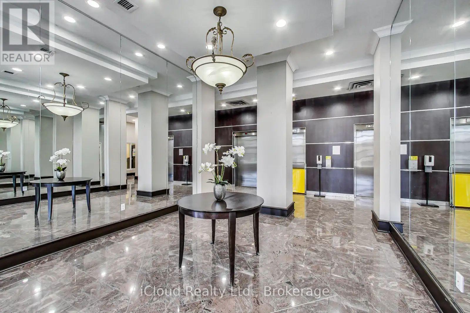 912 - 21 Overlea Boulevard, Toronto, Ontario  M4H 1P2 - Photo 4 - C12846624