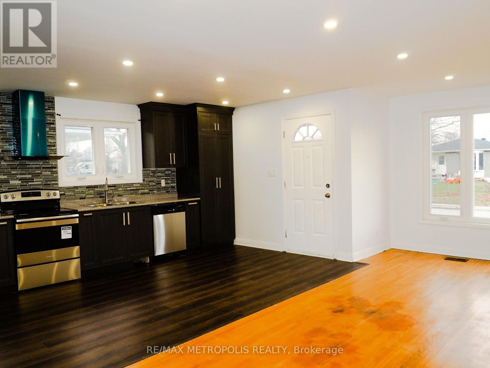 Main - 1391 Garvolin Avenue, Pickering, Ontario  L1W 1J7 - Photo 26 - E12846634