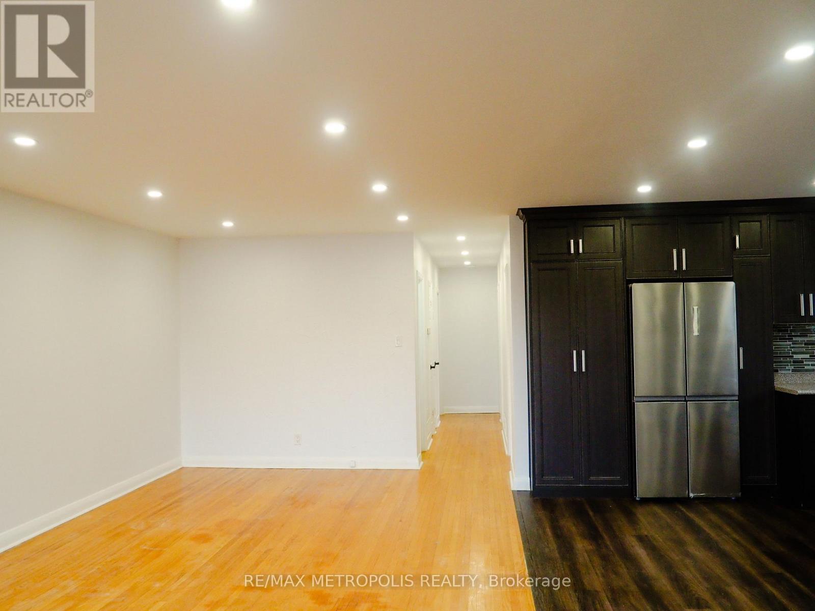 Main - 1391 Garvolin Avenue, Pickering, Ontario  L1W 1J7 - Photo 30 - E12846634