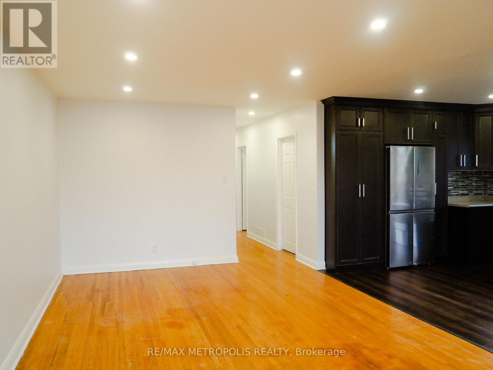 Main - 1391 Garvolin Avenue, Pickering, Ontario  L1W 1J7 - Photo 32 - E12846634