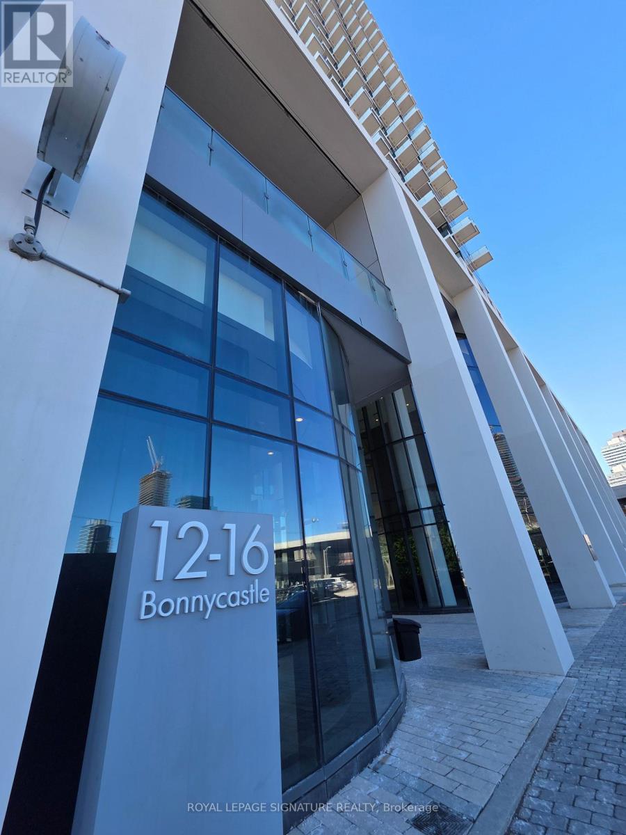 724 - 12 Bonnycastle Street, Toronto, Ontario  M5A 0C8 - Photo 3 - C12844118