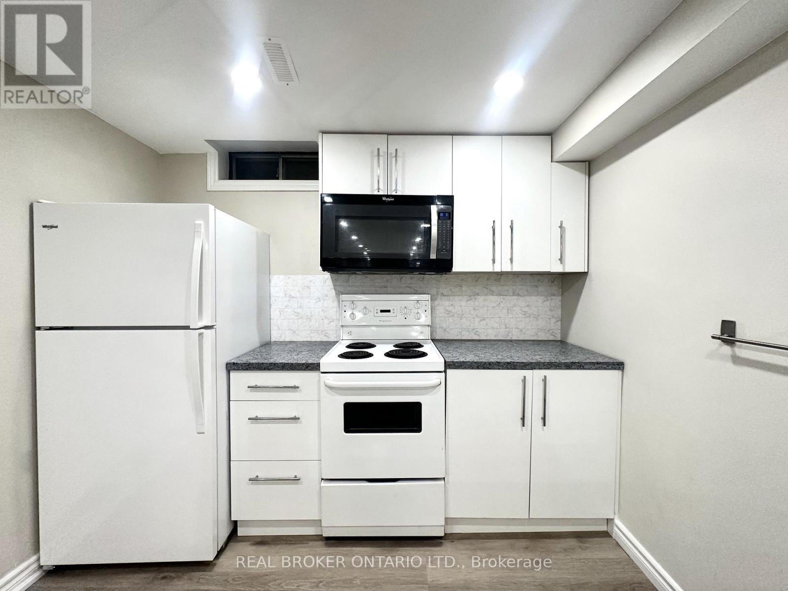 Basement - 60 Steepleview Crescent, Richmond Hill, Ontario  L4C 9R3 - Photo 11 - N12846594